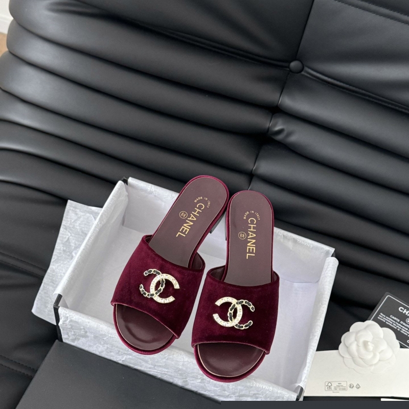 Ch*el slippers